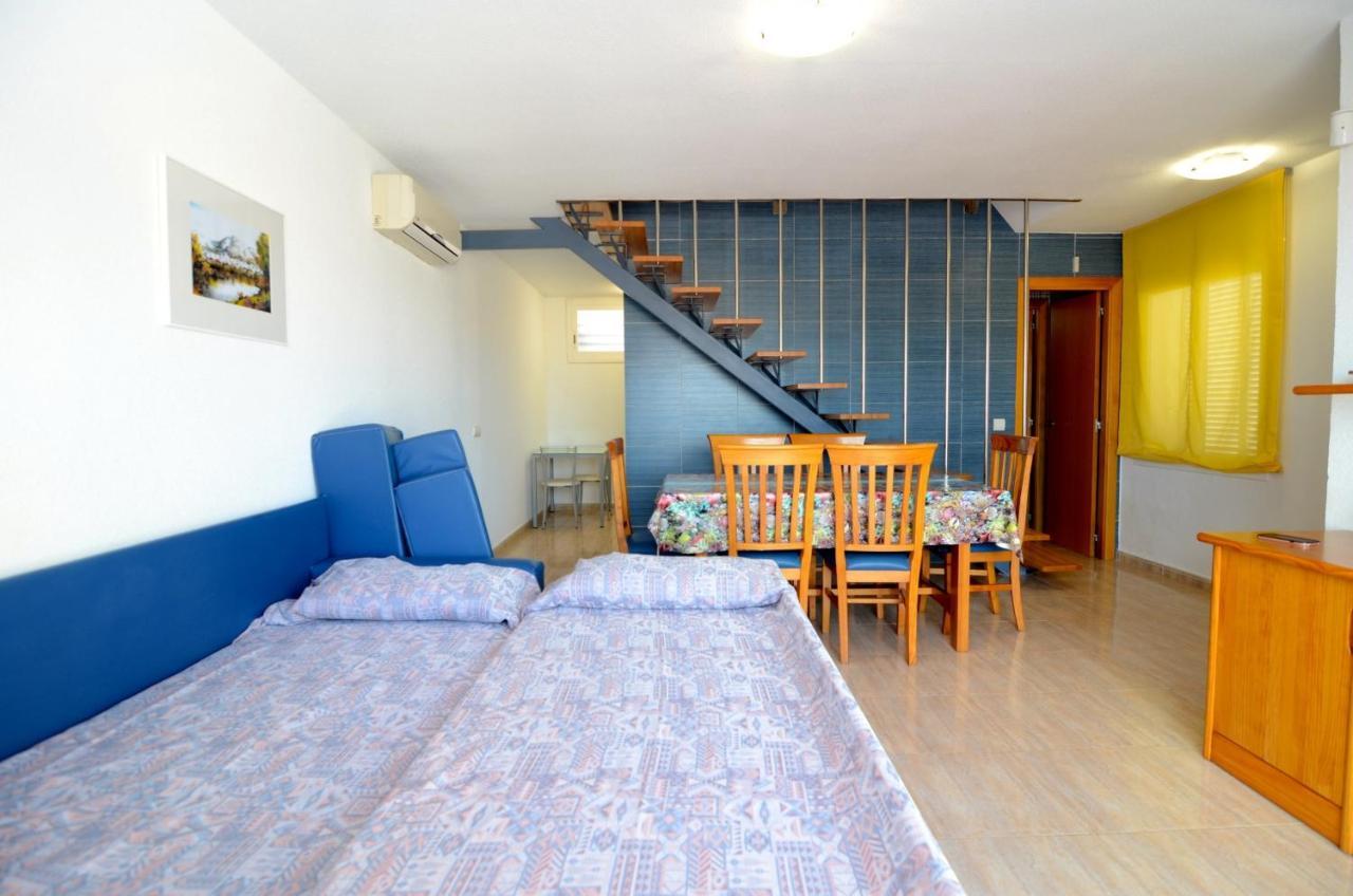 Bonsol 01 - Apartamento Duplex レスタルティット エクステリア 写真